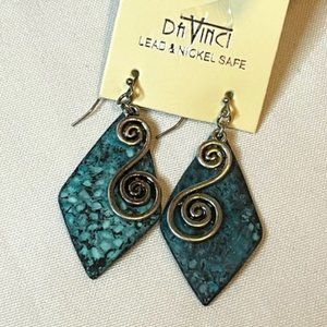 Turquois and Silver Diamond Shaped Earrings.